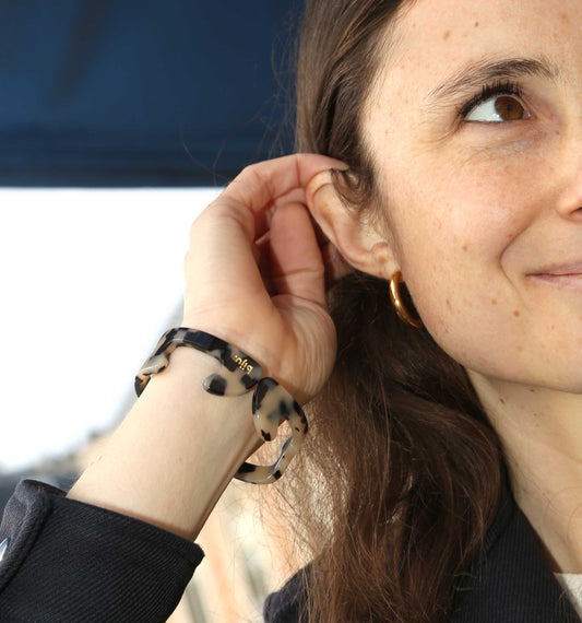 Bijoux de bras : quand la tendance rencontre l’innovation biju.